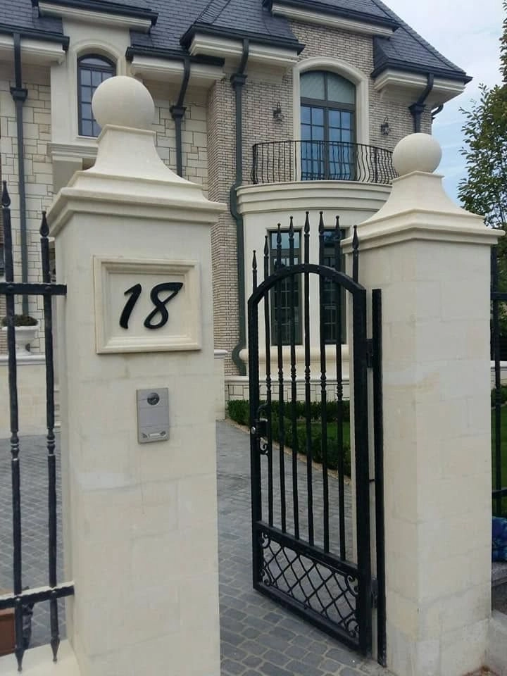 mstoneua_result573 Sandstone facades - @ M - STONE $-Монтаж великоформатної плитки,укладання великоформатної плитки ціна київ,укладання великоформатної плитки на стіну,клей для великоформатної плитки,укладання великоформатного керамограніту на підлогу,великоформатний керамограніт розміри,помилки при плитці0 великоформатної плитки>ВЕНТИЛЬОВАНИЙ ФАСАД-Облицювання фасаду натуральним каменем Компанія M-Stone здійснює: • Проектування * Комплексний супровід проектів * Облицювання фасаду * Підбір системи під натуральний камінь, натуральну кераміку, керамограніт) * Підбір і продаж матеріалу (натуральний камінь) • Монтаж Купуйте камінь тревертин від виробника від "M.STONE" прямо зараз!  Розмаїття Товарів:  В асортименті нашої компанії ви знайдете різноманітність плитки для мощення, слябів, облицювальних плит і сходинок для інтер'єру та вуличних просторів. Широкий Вибір Травертину:  Ми пропонуємо понад 15 видів тревертину різних відтінків і фактур. Гнучкі Ціни:  Купуйте тревертин від виробника за доступними цінами, оскільки ми закуповуємо кам'яні блоки безпосередньо у кар'єрів. Комплексні Послуги:  Ми пропонуємо повний комплекс послуг, включаючи обробку каменю, установку, мощення та облицювання. Ексклюзивні Проекти:  Спеціалізуємося на фігурному різьбленні по каменю, розробці ескізів та благоустрої доріг і ландшафту. Гнучкі Умови для Партнерів:  Запрошуємо до співпраці дизайнерів, архітекторів, будівельні компанії та всіх, хто прагне створювати ексклюзивні та якісні товари з тревертину. Переваги покупки у "M.STONE ": Знижки для Клієнтів:  Ми цінуємо кожного клієнта і пропонуємо приємні знижки наших товарів. Висока Якість та Автентичність:  Гарантуємо високу якість та автентичність кожного каменю, який ми постачаємо. Оберіть "M.STONE " – вашого надійного партнера у світі тревертину та інших кам'яних виробів. Давайте втілимо ваші ідеї в реальність разом! Купуйте камінь тревертин від виробника від "M.STONE " прямо зараз!