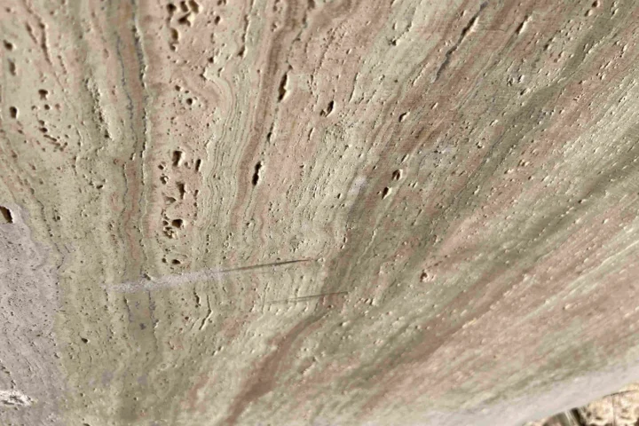 Травертин Classic Vein Cut Raw
